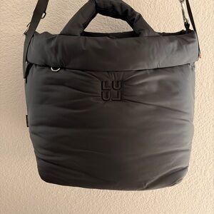 lululemon On My Level  Black Puffy Bag 5 L